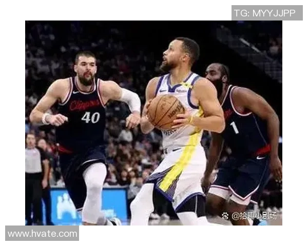 2016年NBA季后赛勇士与火箭第四场激战回顾与精彩瞬间分析 2016年NBA季后赛勇士与火箭第四场激战回顾与精彩瞬间分析