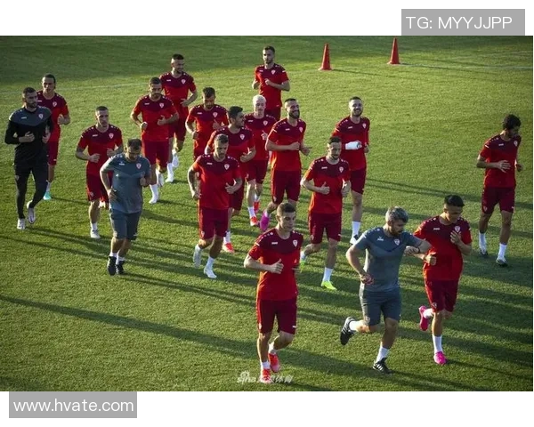 中国国家队迎战马其顿力争胜利展现团队实力与竞技风采 中国国家队迎战马其顿力争胜利展现团队实力与竞技风采