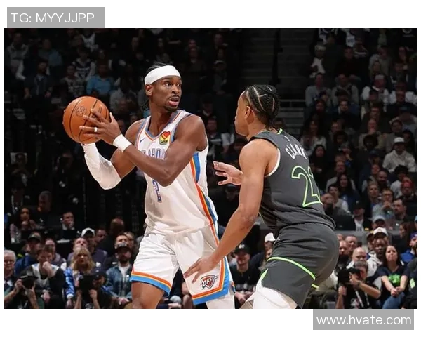 雷霆与爵士激战三场精彩回顾12分差距引发的战术较量与球员表现分析